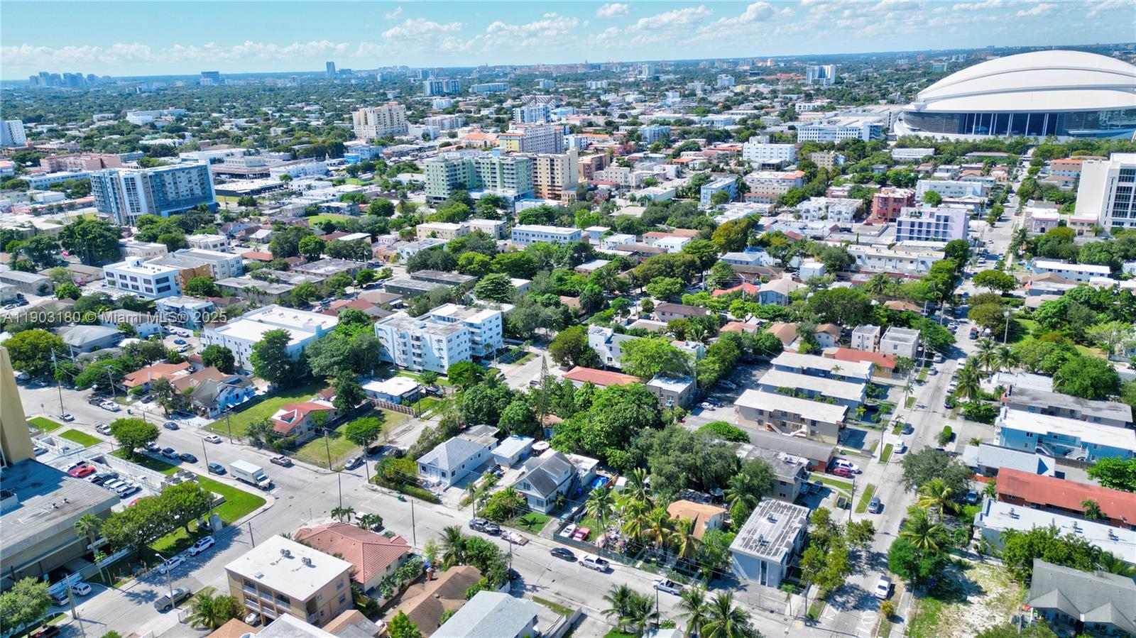 LAWRENCE ESTATE LAND CO - Land