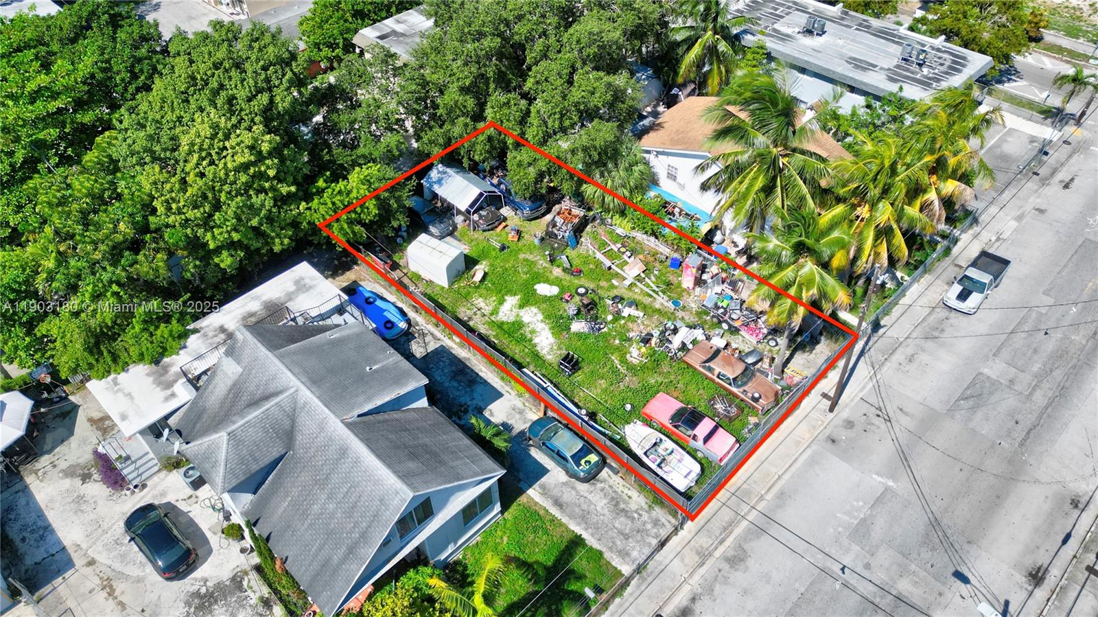 LAWRENCE ESTATE LAND CO - Land