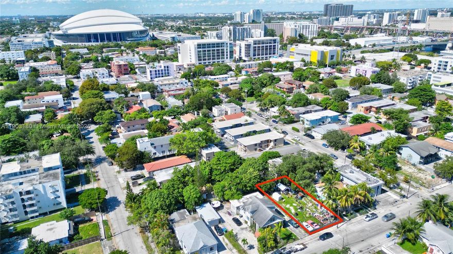 This centrally located vacant lot is perfect for an investor looking to develop a home or multifamily portfolio in a centralized location minutes away from all that Miami has to offer. Located just west of Brickell, nearby many shops, restaurants , and Marlins park.