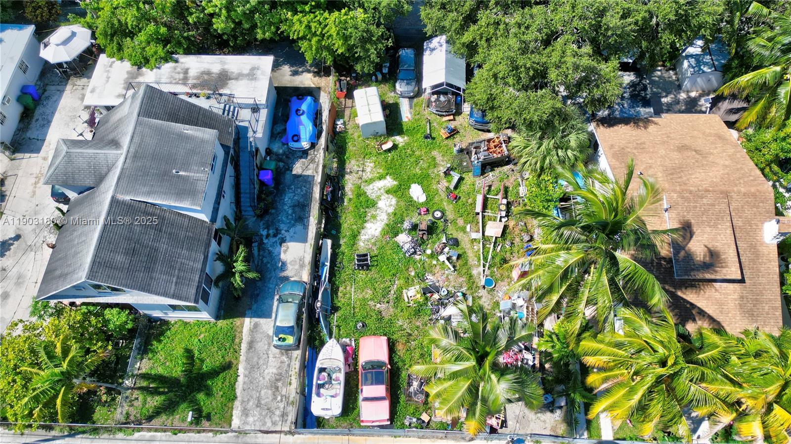 LAWRENCE ESTATE LAND CO - Land