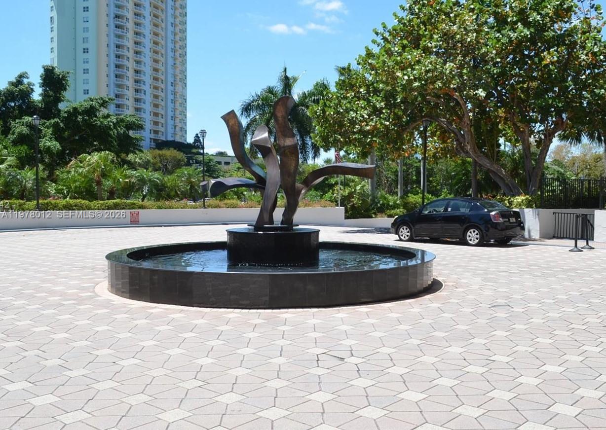 BRICKELL BAY CLUB CONDO - Residential Lease