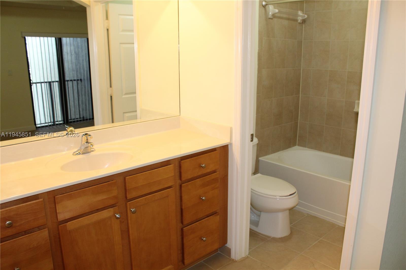 THE COURTS AT BAYSHORE I - Residential