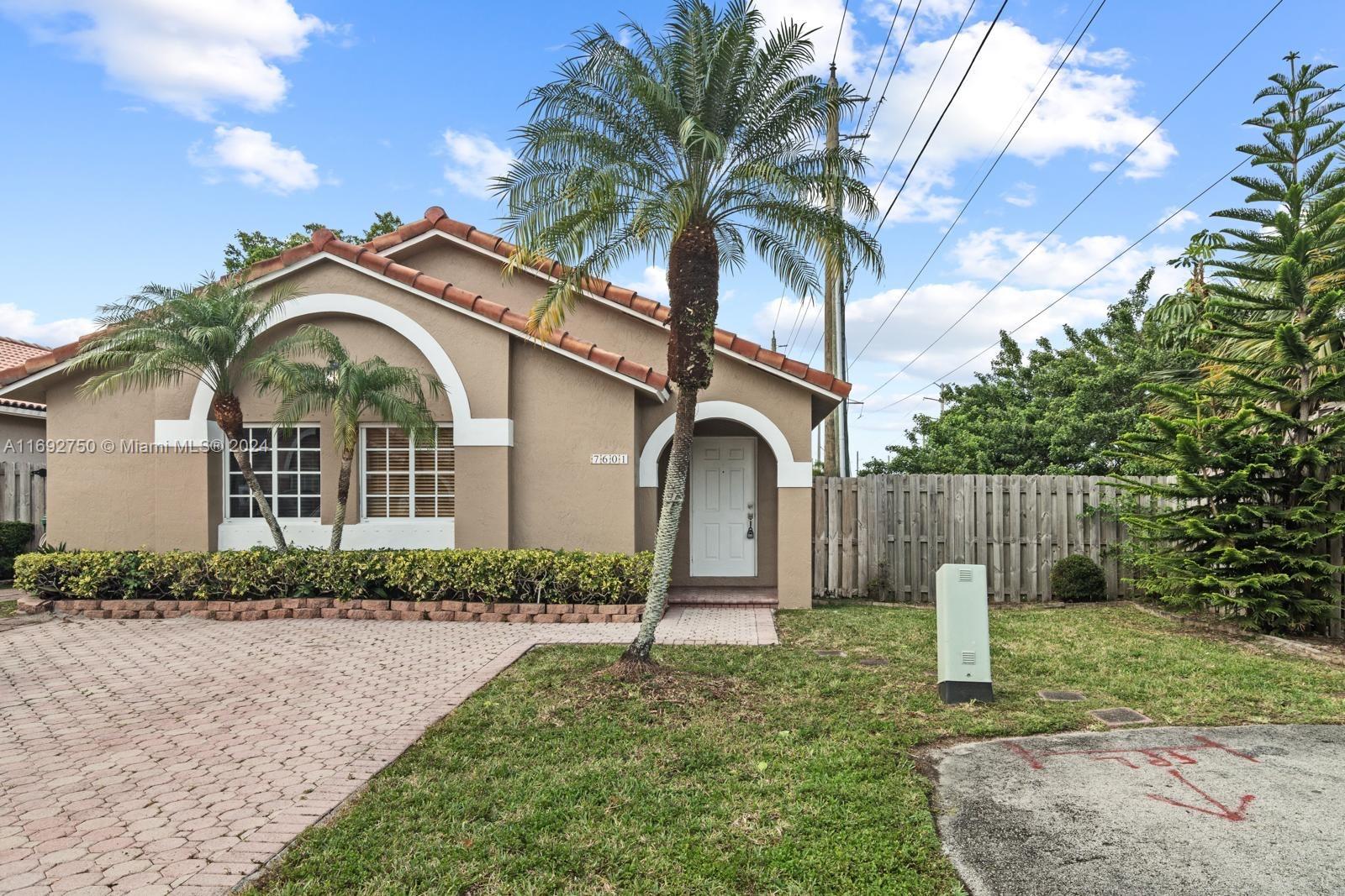 Photo 1 of 7601 Nw 166th Ter, Hialeah, Florida, $595,000, Web #: 11692750