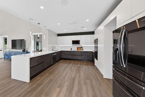 Tiny photo for 3560 Paddock Rd, Weston, FL 33331 (MLS # A11977029)