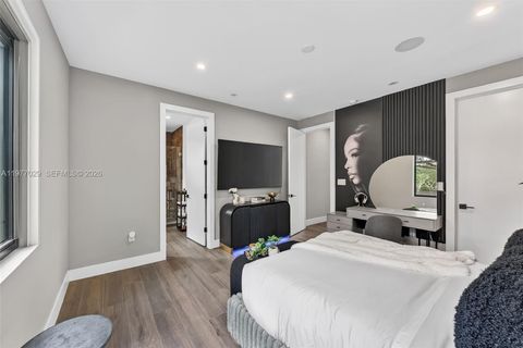 Tiny photo for 3560 Paddock Rd, Weston, FL 33331 (MLS # A11977029)