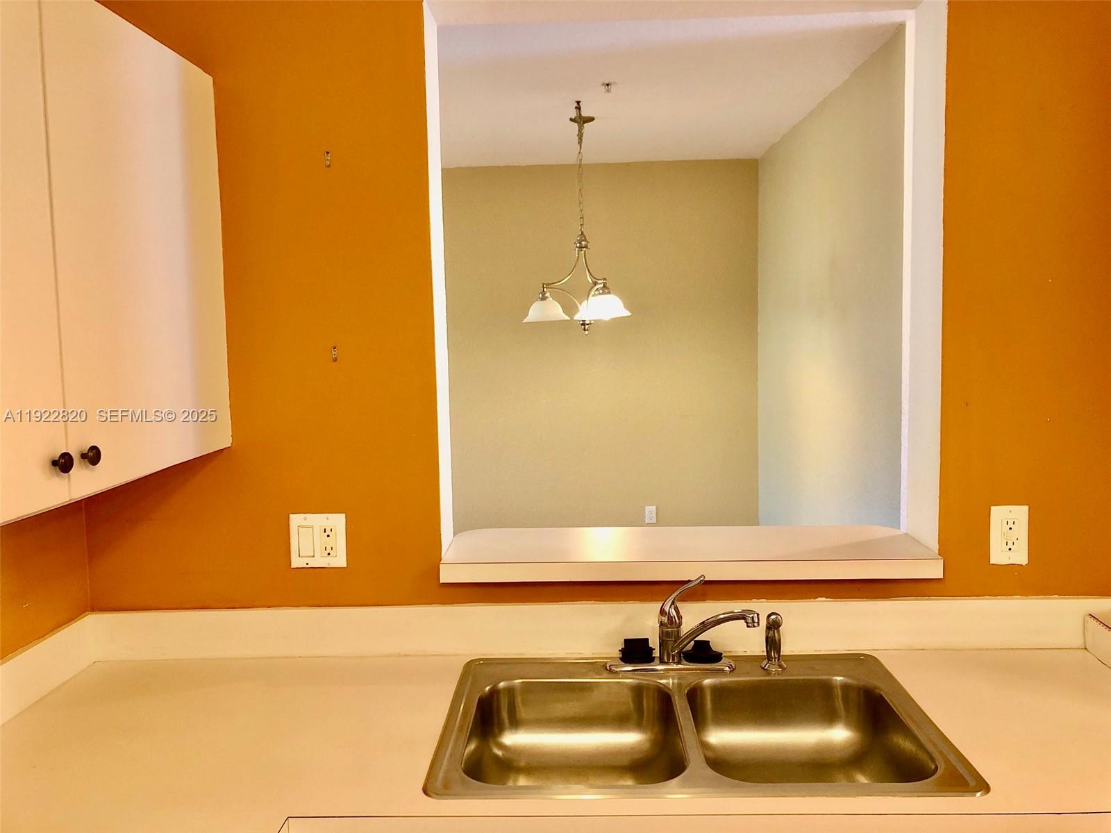 View photos, virtual tours, details... 1165 Golden Lakes Blvd 1226