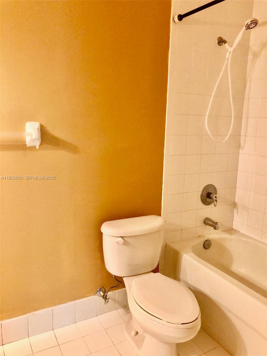 BELVEDERE ISLES CONDO NO - Residential