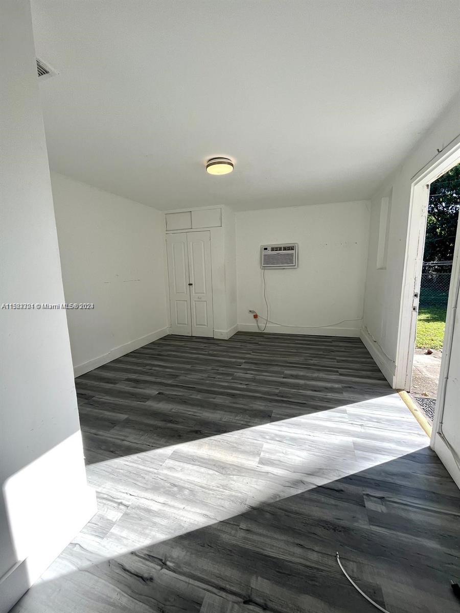 FULFORD BY THE SEA SEC E - Residential Lease