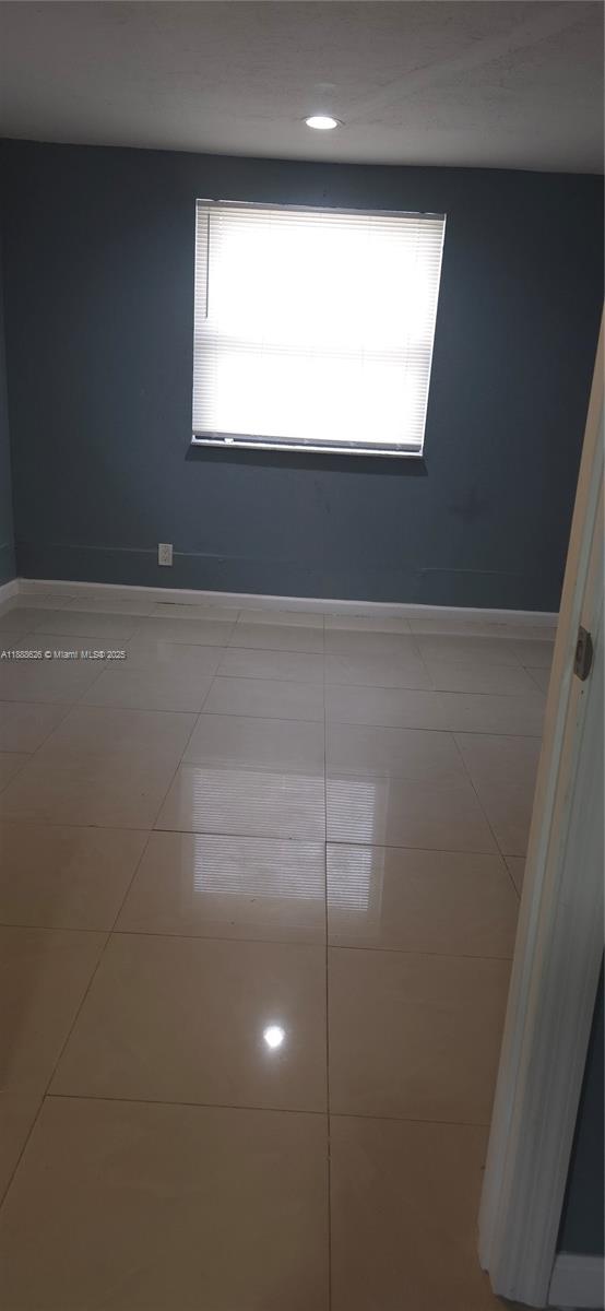 MELROSE PARK SECT 1 - Residential Lease