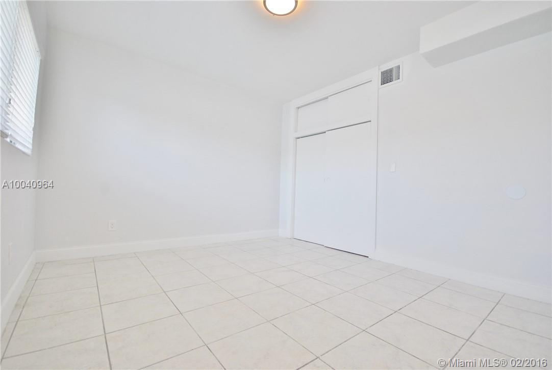 BISCAYNE BEACH SUB - Residential Lease