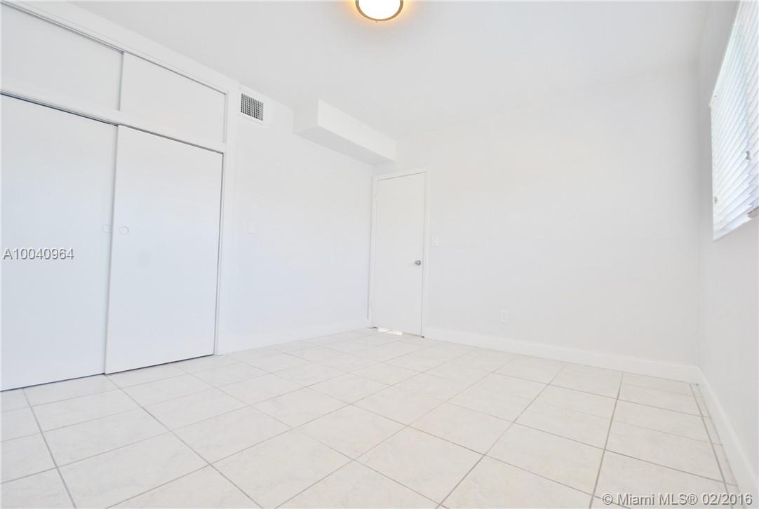 BISCAYNE BEACH SUB - Residential Lease