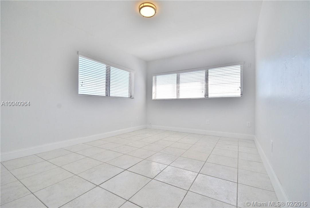 BISCAYNE BEACH SUB - Residential Lease