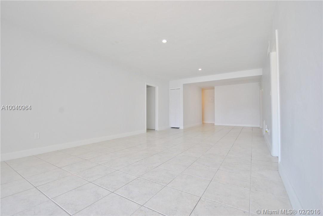 BISCAYNE BEACH SUB - Residential Lease