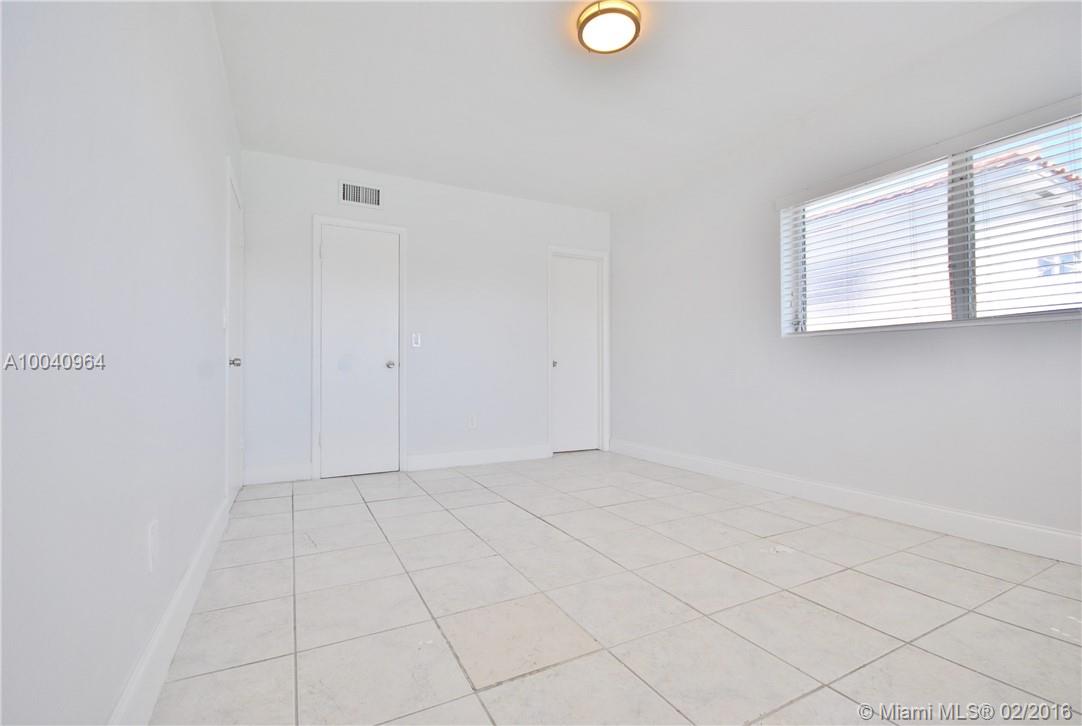 BISCAYNE BEACH SUB - Residential Lease