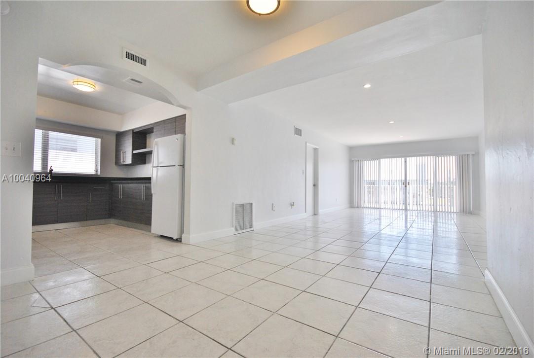 BISCAYNE BEACH SUB - Residential Lease