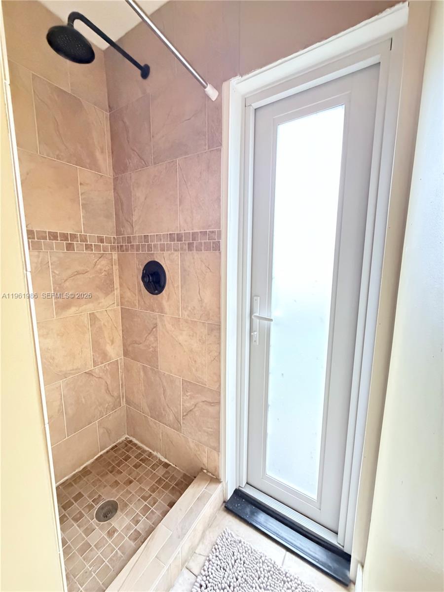 LAKEVIEW HOMES PHASE 1 - Residential