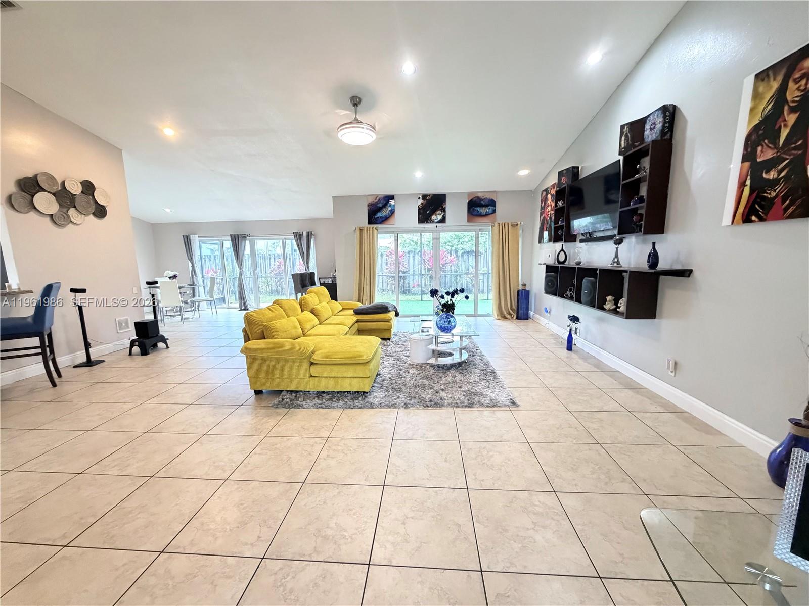 LAKEVIEW HOMES PHASE 1 - Residential