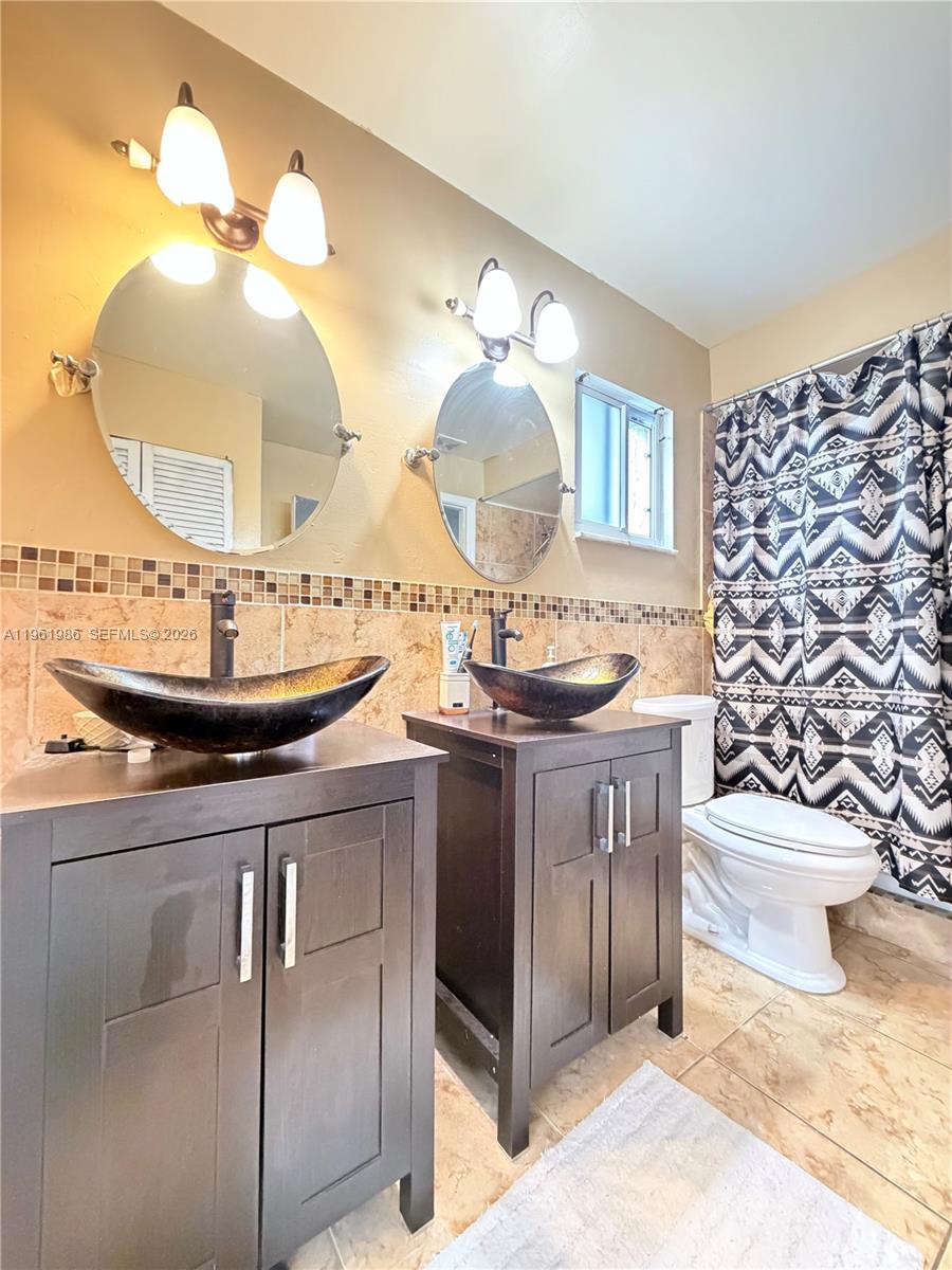 LAKEVIEW HOMES PHASE 1 - Residential