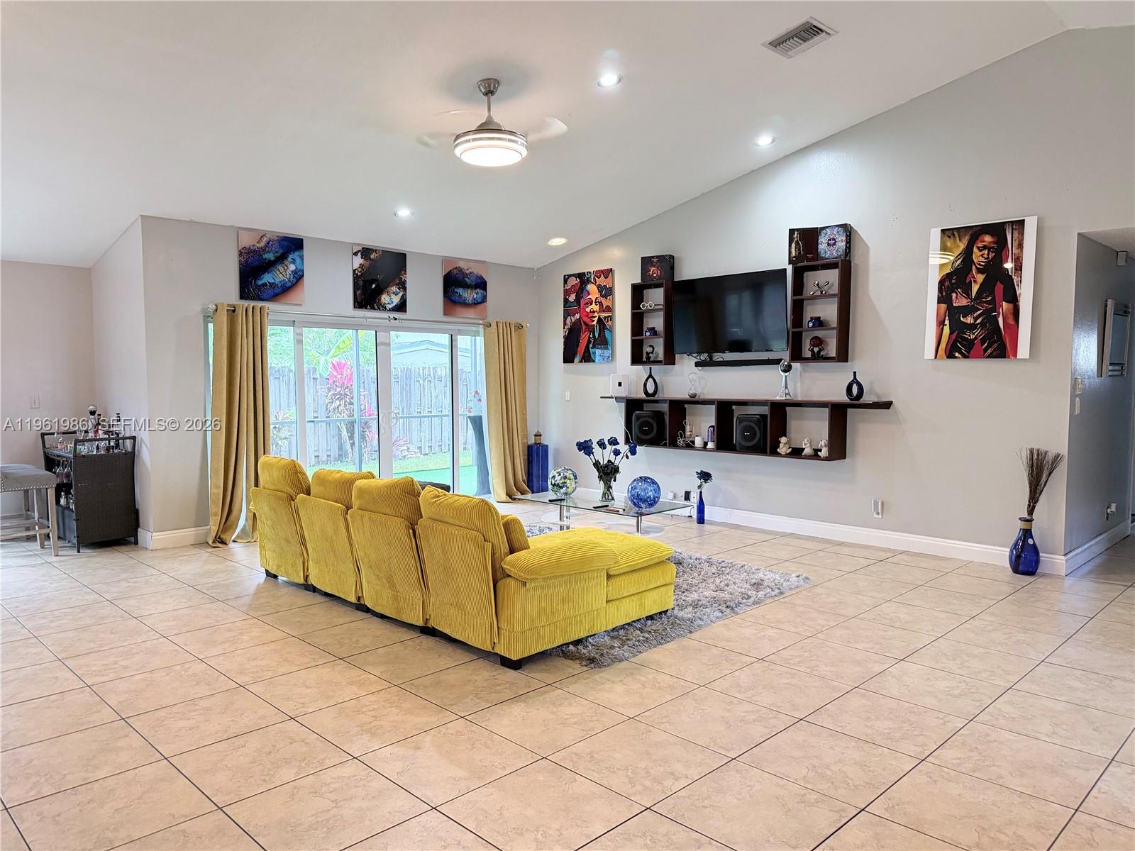 LAKEVIEW HOMES PHASE 1 - Residential