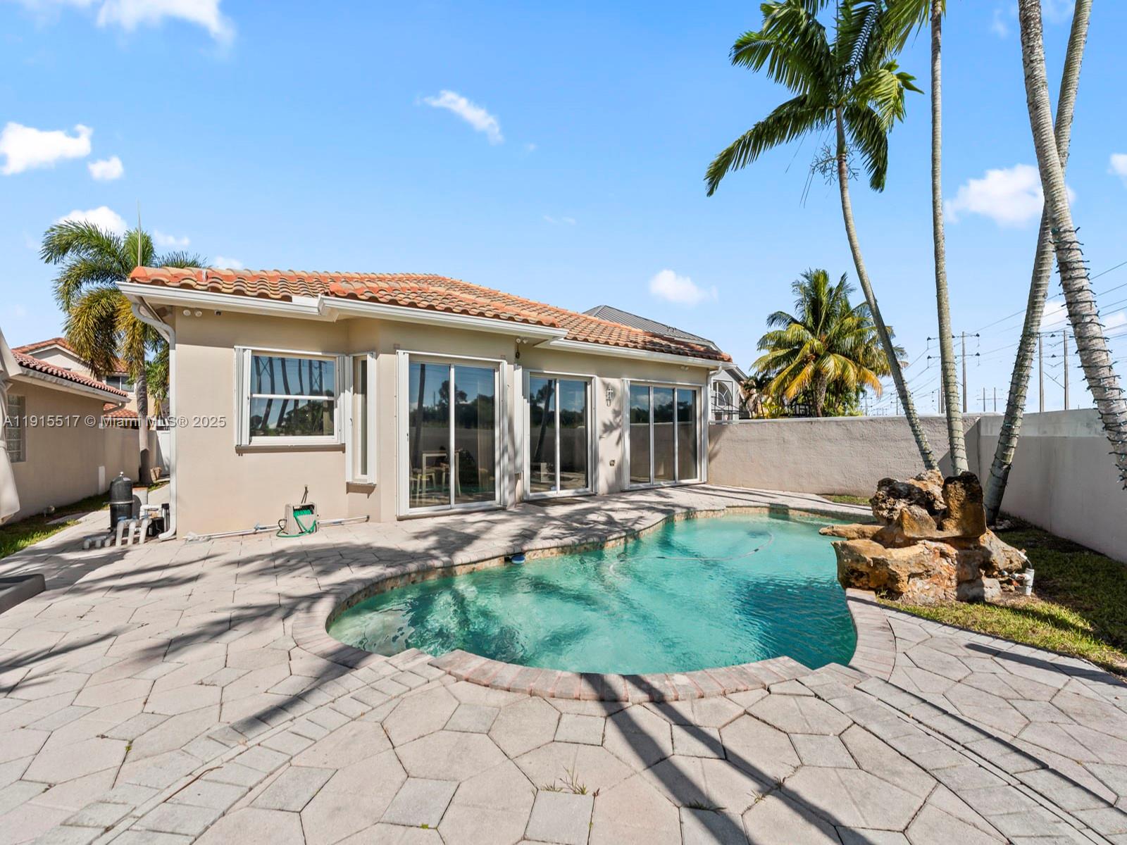 SILVER LAKES SEC 1 AMEND - Residential