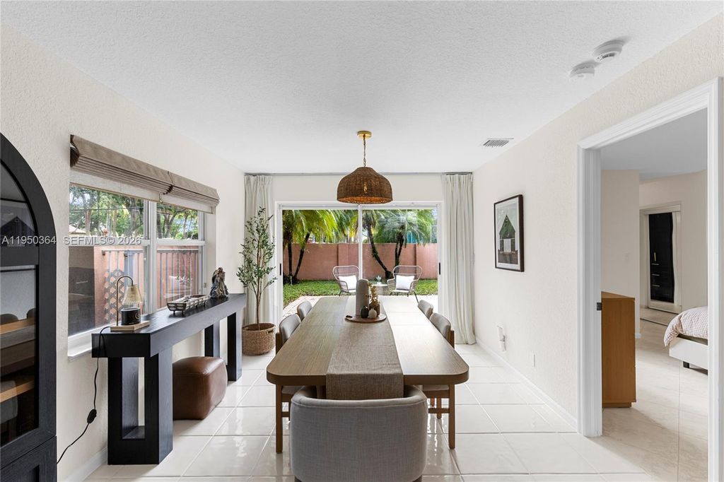 Photo of 5561 Grande Palm Cir, Delray Beach, FL 33484 (MLS # A11950364)