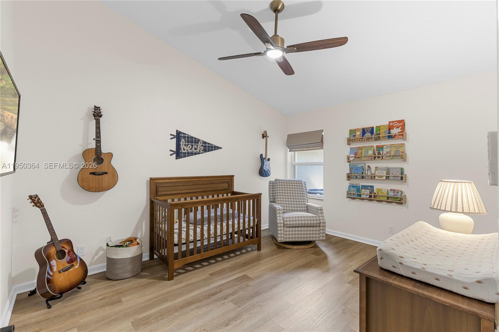 TROPICAL LAKES PH 2 - Residential