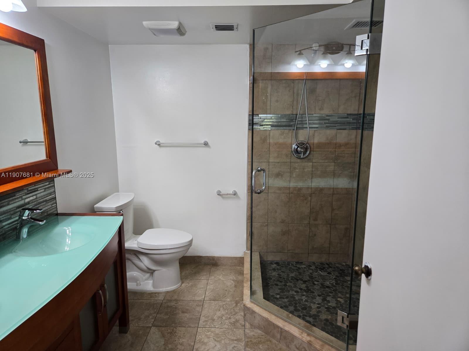 WHITEHALL VILLAGE - Residential Lease