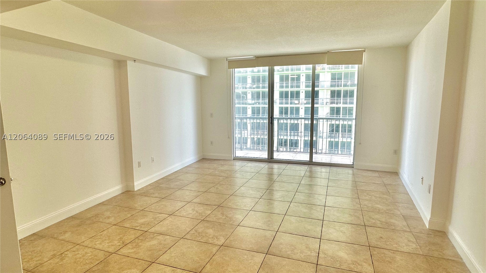 1750 N Bayshore Dr 2607