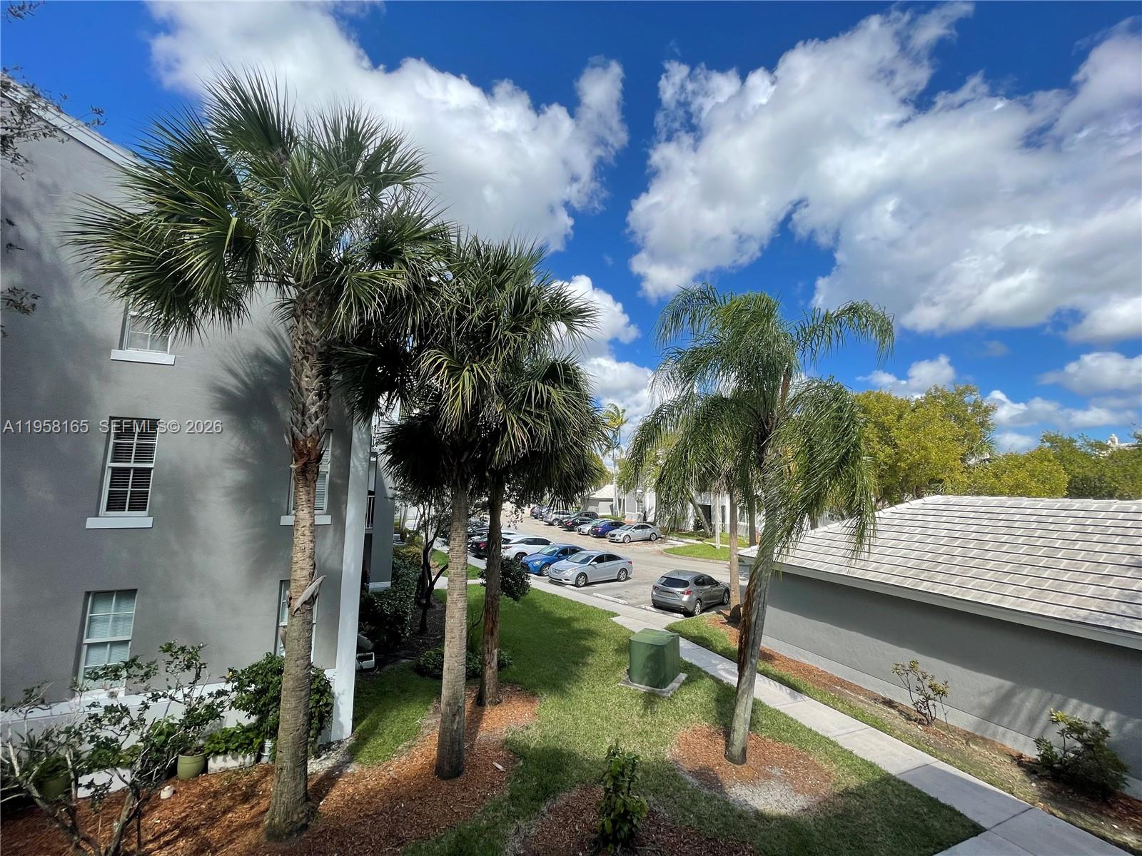 DEVONAIRE CONDO AT PEMBRO - Residential Lease