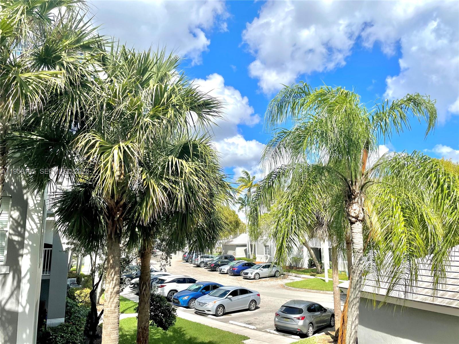 DEVONAIRE CONDO AT PEMBRO - Residential Lease