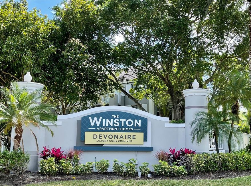 Discover this beautiful 2-beds/2baths apartment in the highly sought-after Devonaire community. Conveniently located near top-rated schools, popular shopping centers, and a variety of dining options, this home offers both comfort and style. The community features a large pool, well-maintained green areas, and ample parking. An ideal opportunity to enjoy a peaceful and convenient lifestyle