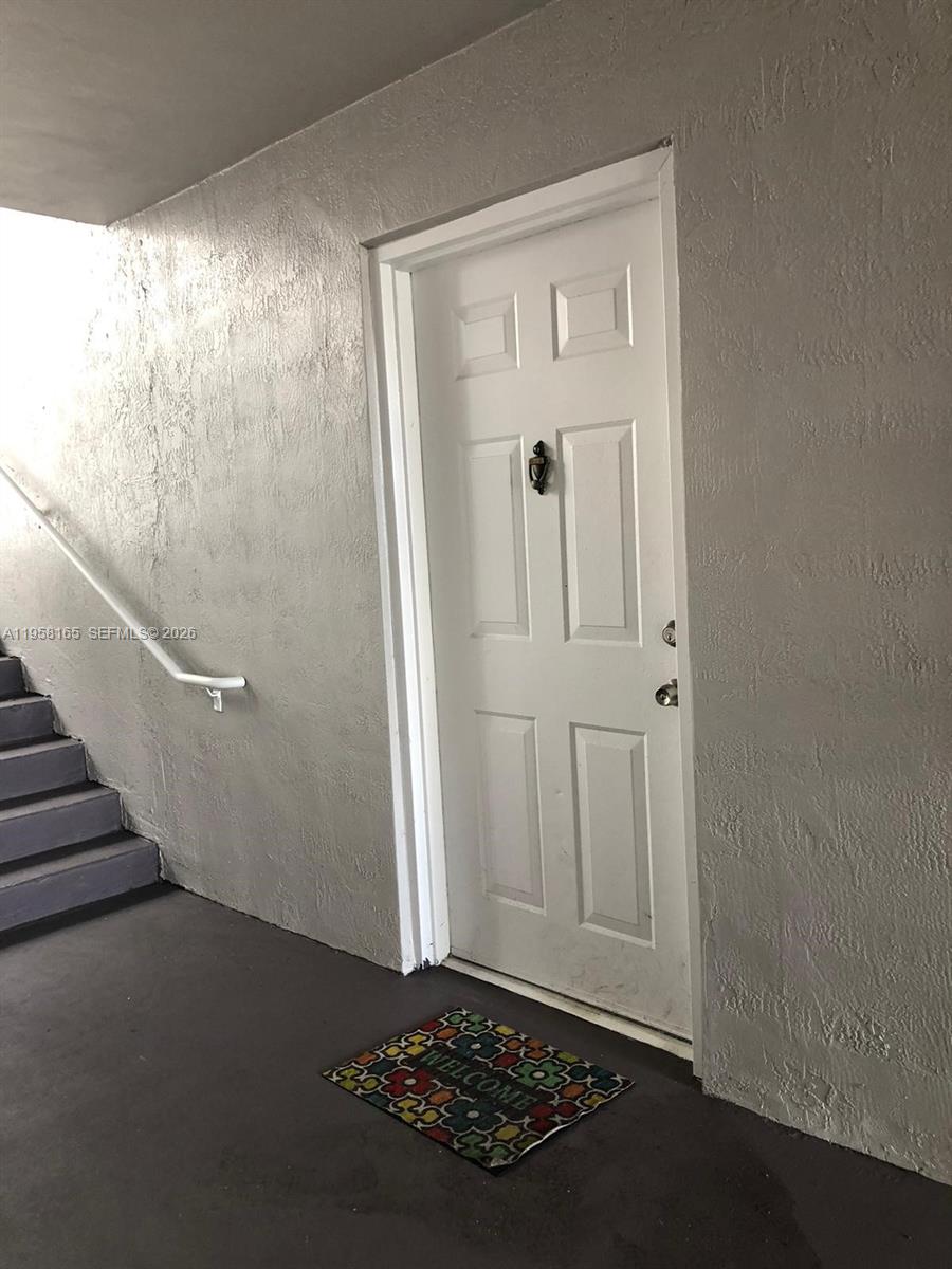 DEVONAIRE CONDO AT PEMBRO - Residential Lease