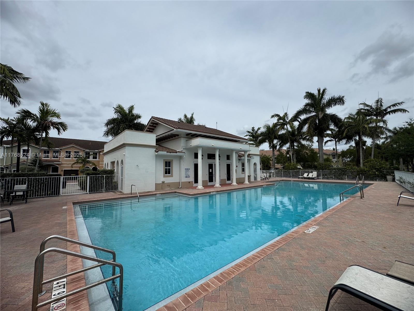 Rental Property at 2417 Se 10th St  , Homestead, Miami-Dade County, Florida - Bedrooms: 3 
Bathrooms: 3  - $2,500 MO.