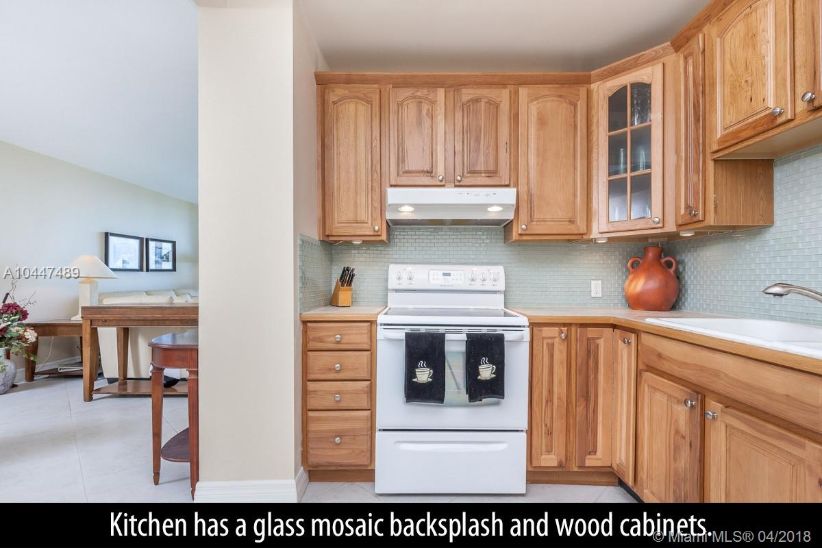 ARLEN HOUSE - Residential Lease