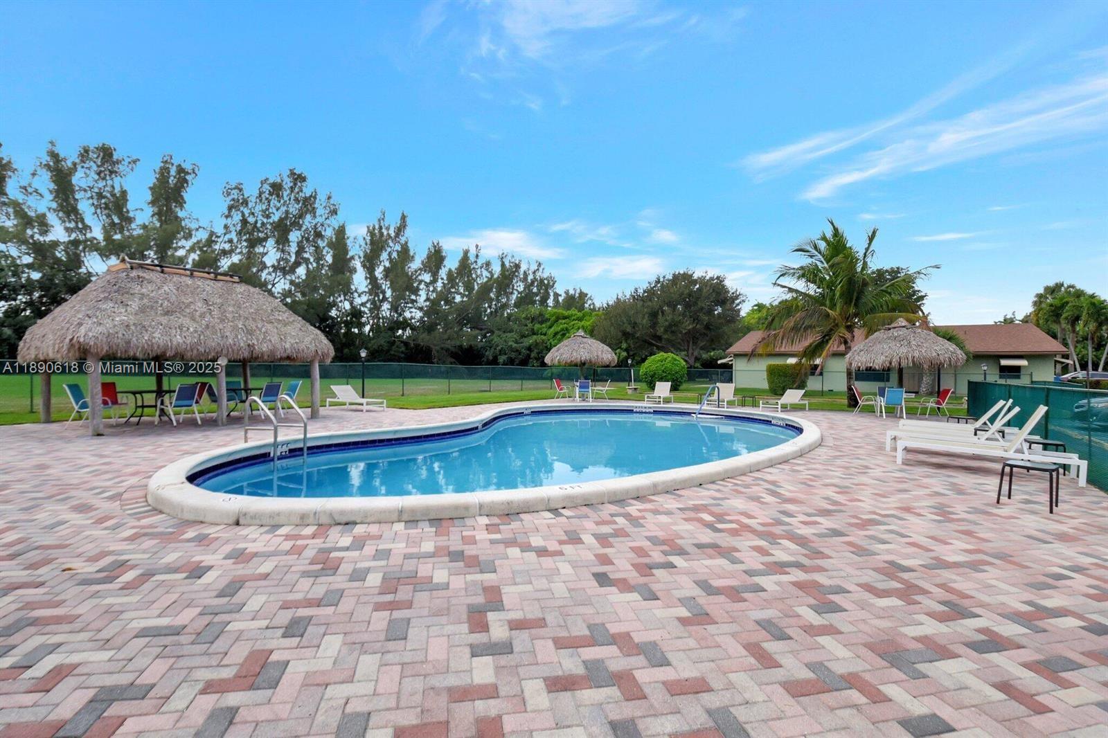 CHANTECLAIR VILLAS CONDO - Residential