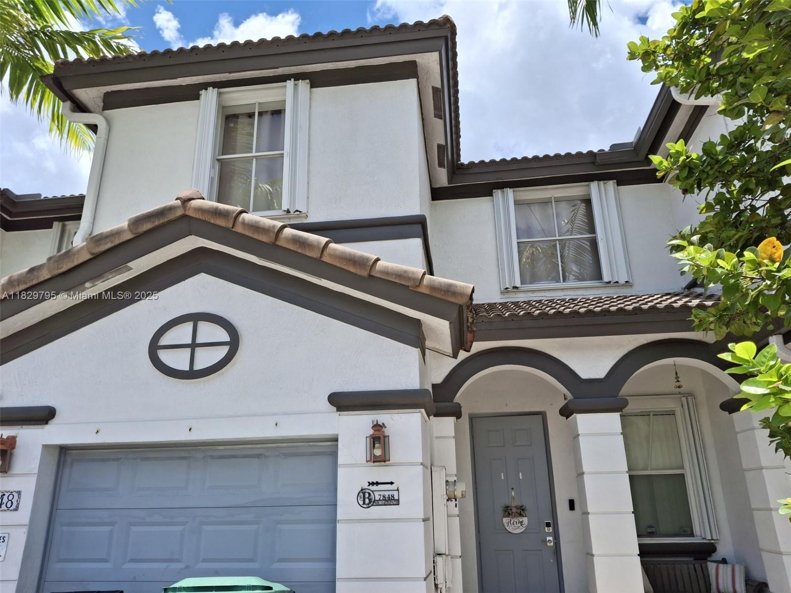 Welcome to Islands at Doral, Windward. This unit boasts expansive lake views featuring 3 bedrooms, 2.5 bath and a one car garage. Located in Doral, this unit is ideally located close to restaurants, shopping, interstates. Unit comes with washer and dryer on second floor. Property is priced to sell.
Association information to be confirmed. Gated entry.