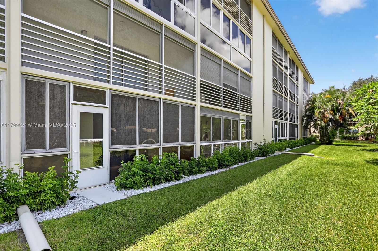 ANTIGUA AT WYNMOOR - Residential