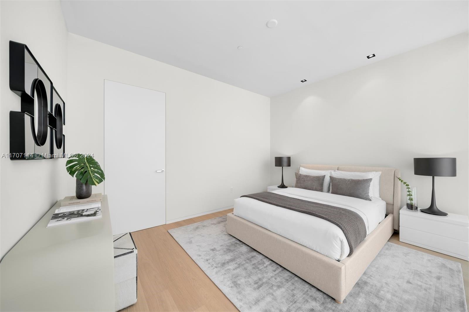 4701 NORTH MERIDIAN CONDO - Residential