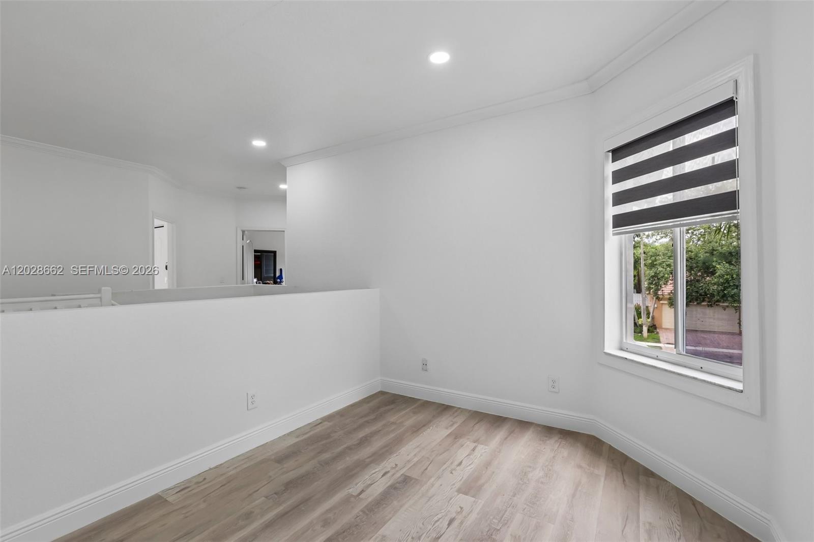POD 10 AT MONARCH LAKES - Residential