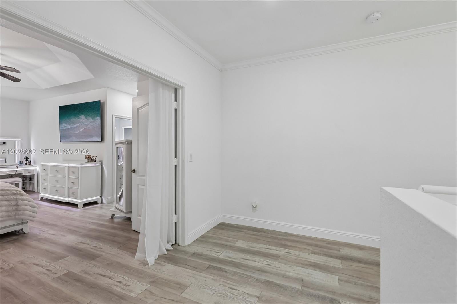 POD 10 AT MONARCH LAKES - Residential