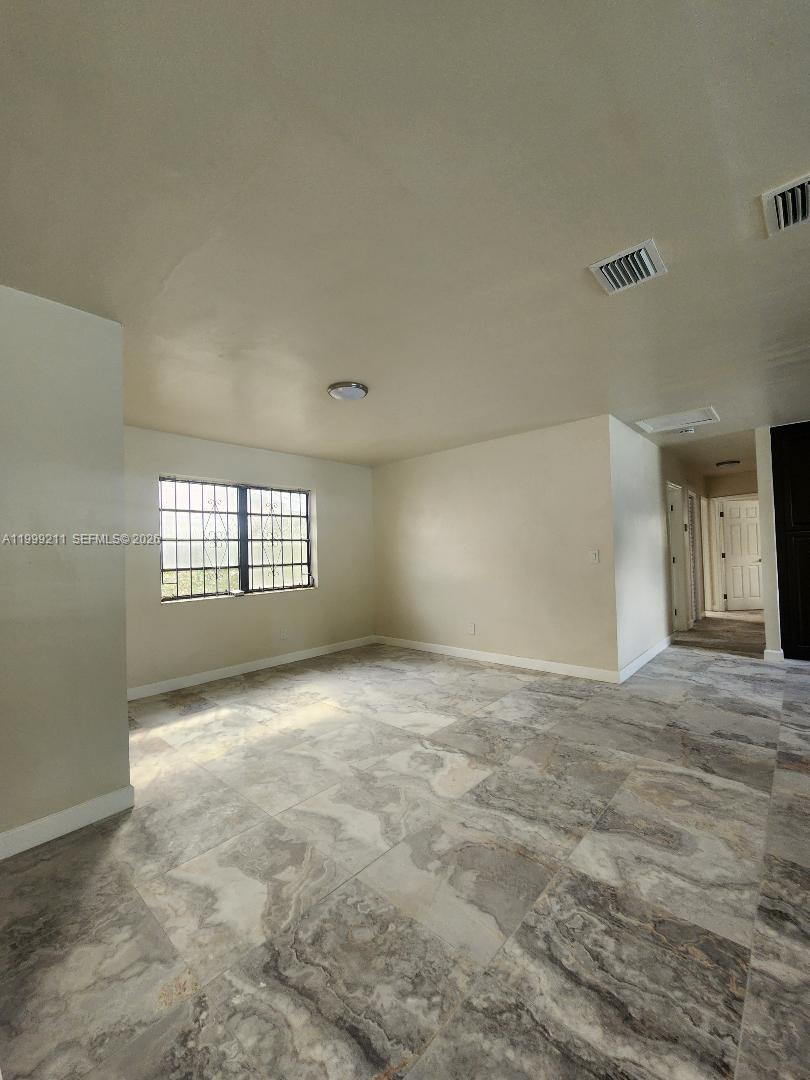 OAKLAND PARK - Residential Lease