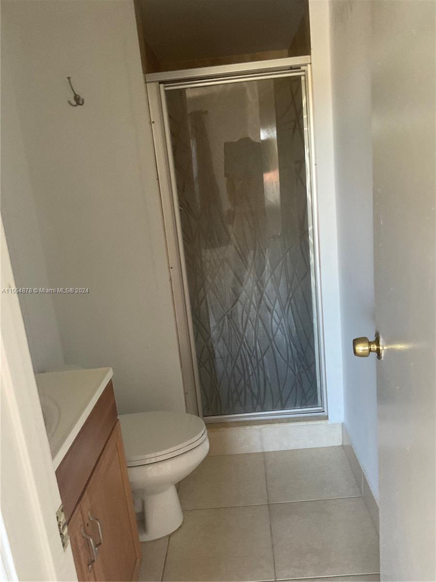 WATERVIEW CONDO - Residential Lease