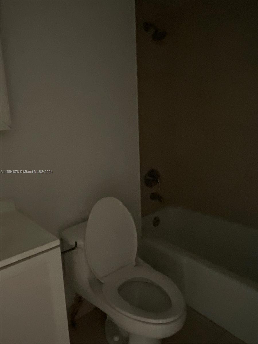 WATERVIEW CONDO - Residential Lease