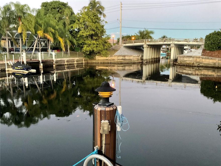 Location,Location,Location  ,charming 2 bed 2 bath with gorgeous view at the intercoastal very quiet building ,
You ‘ll find a variety of restaurants and stores just step away from the unit only unit for rent in the building hurry want last