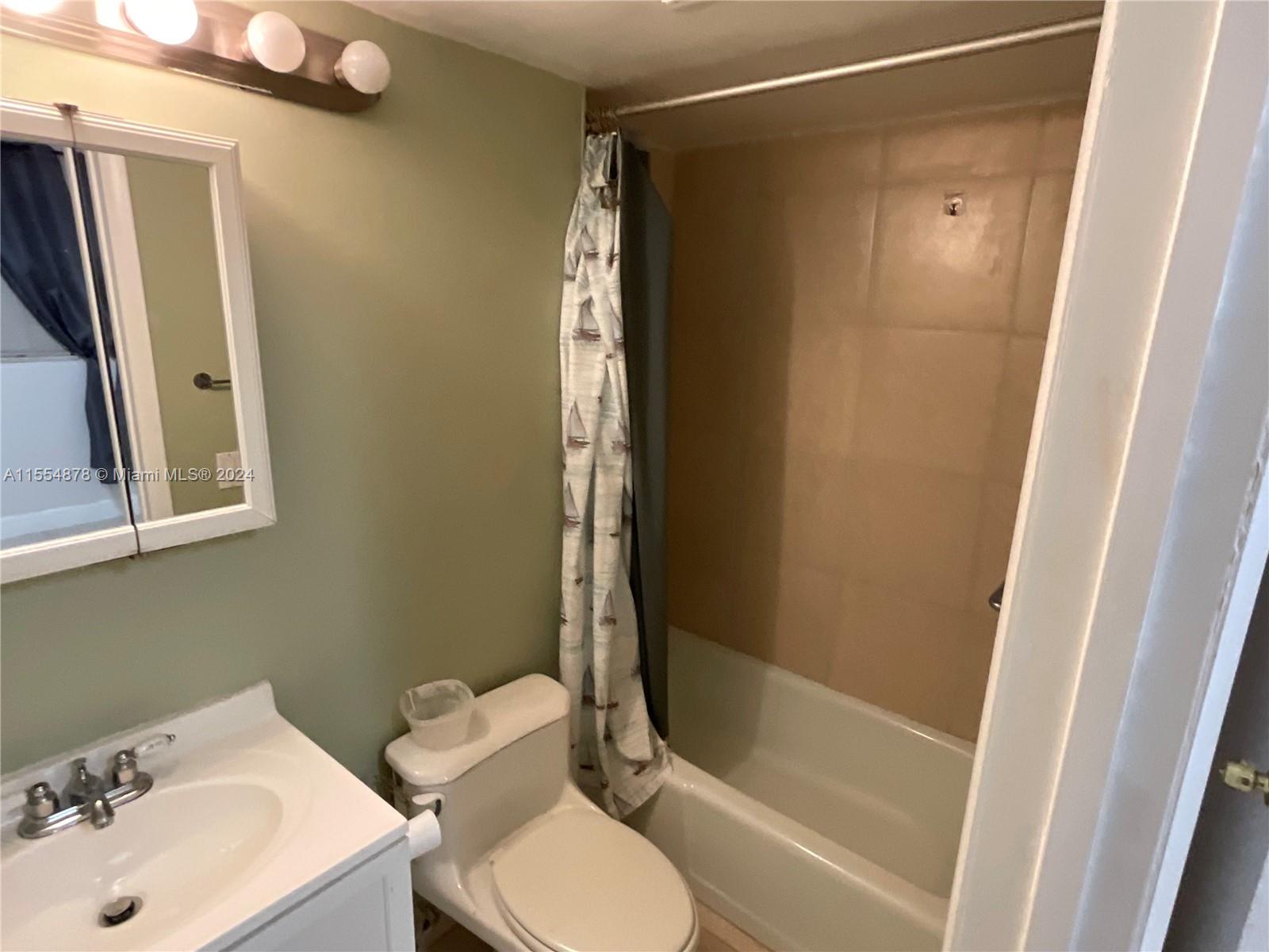 WATERVIEW CONDO - Residential Lease