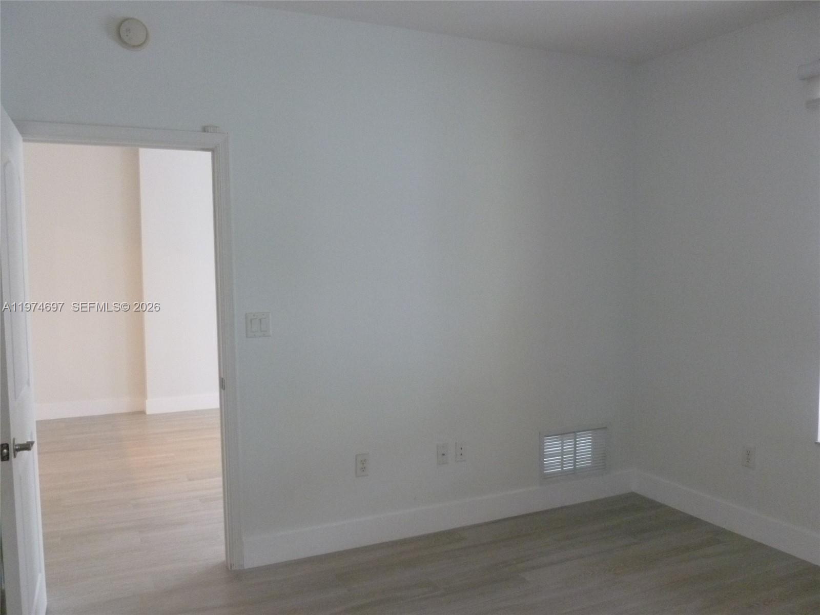 TOSCANO CONDO - Residential