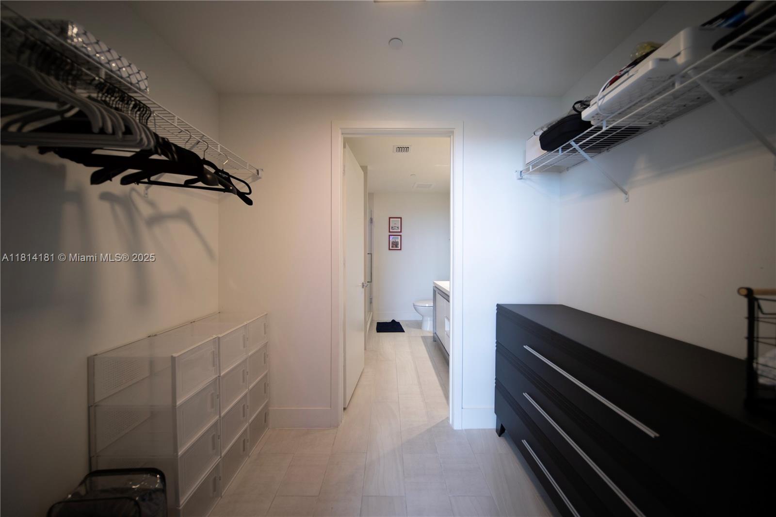 METROPICA NORTH TOWER ONE - Residential Lease
