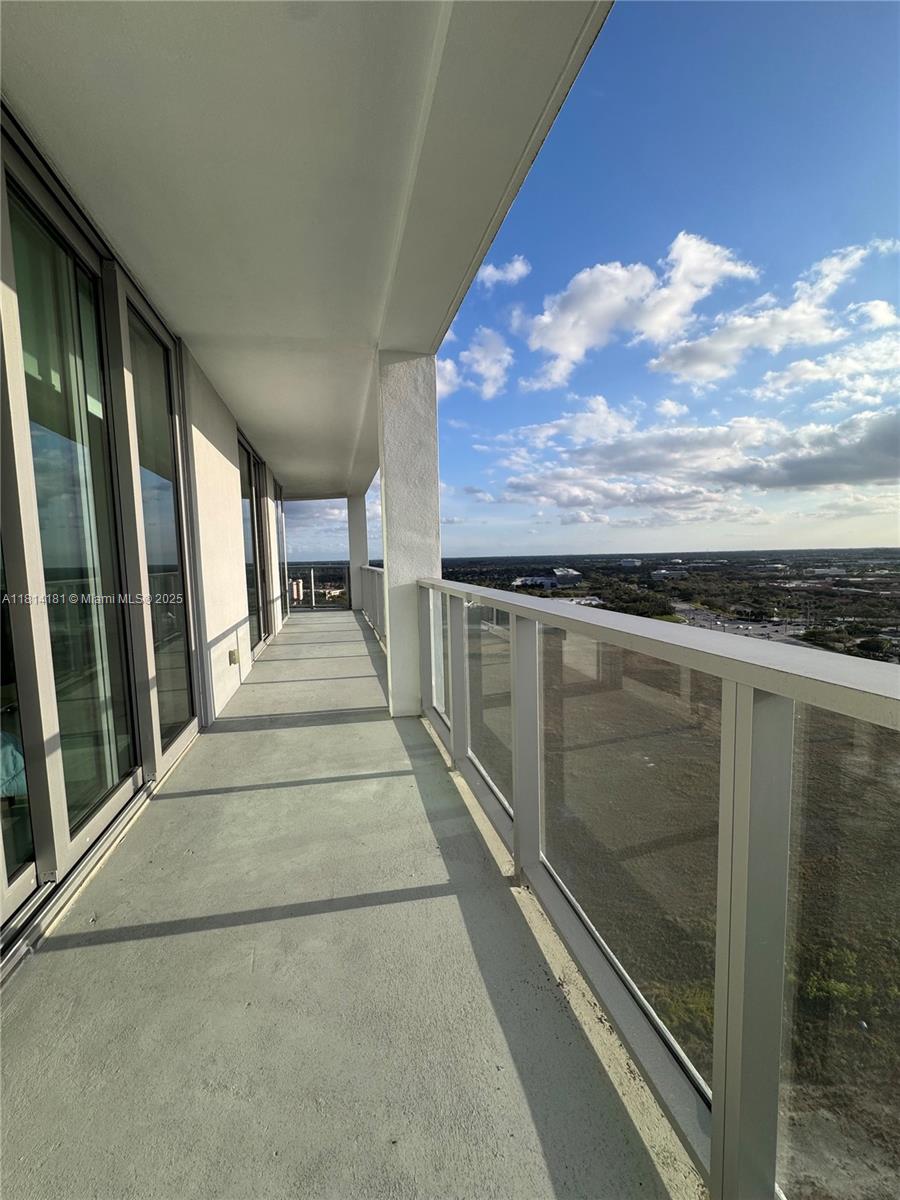 METROPICA NORTH TOWER ONE - Residential Lease