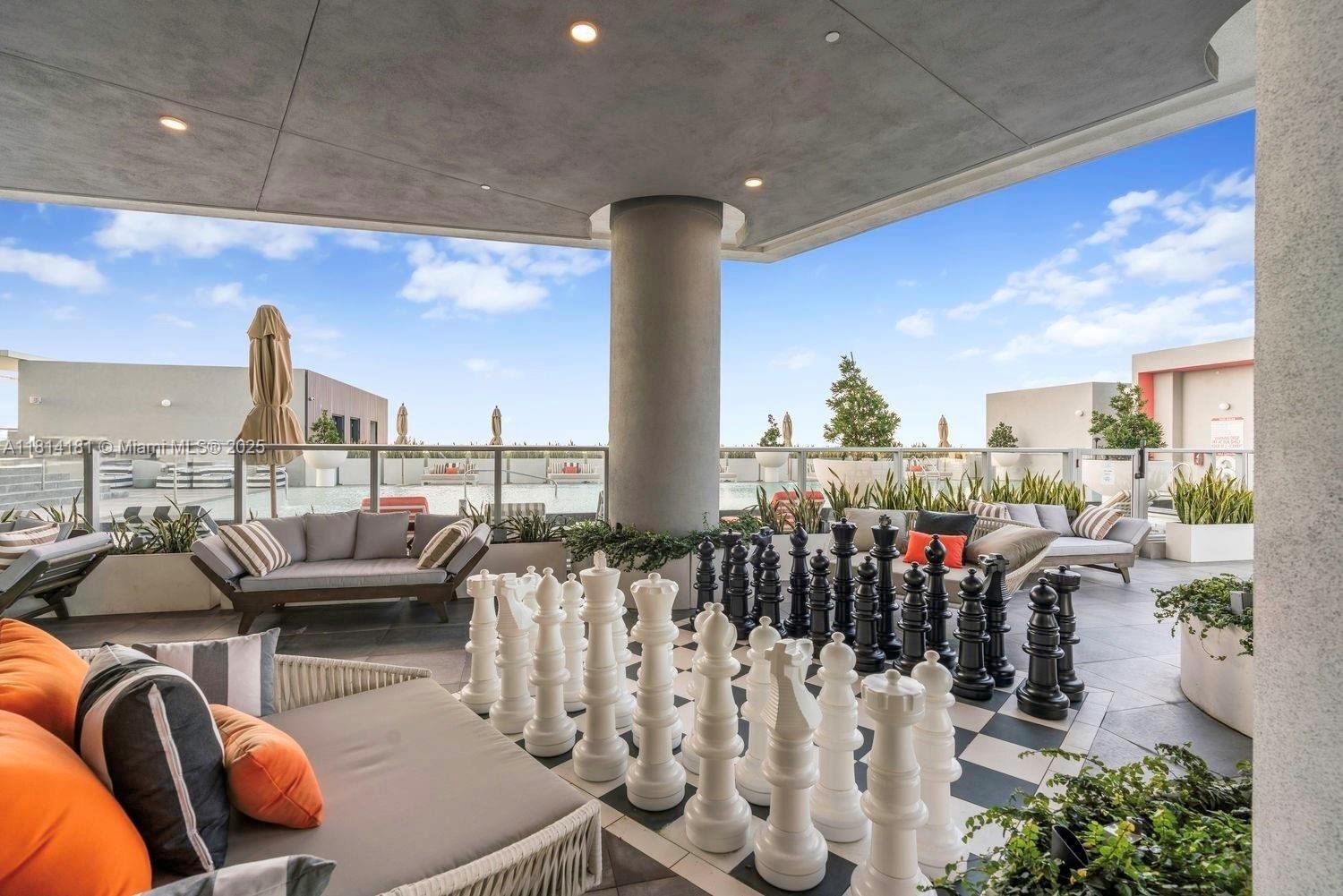 METROPICA NORTH TOWER ONE - Residential Lease