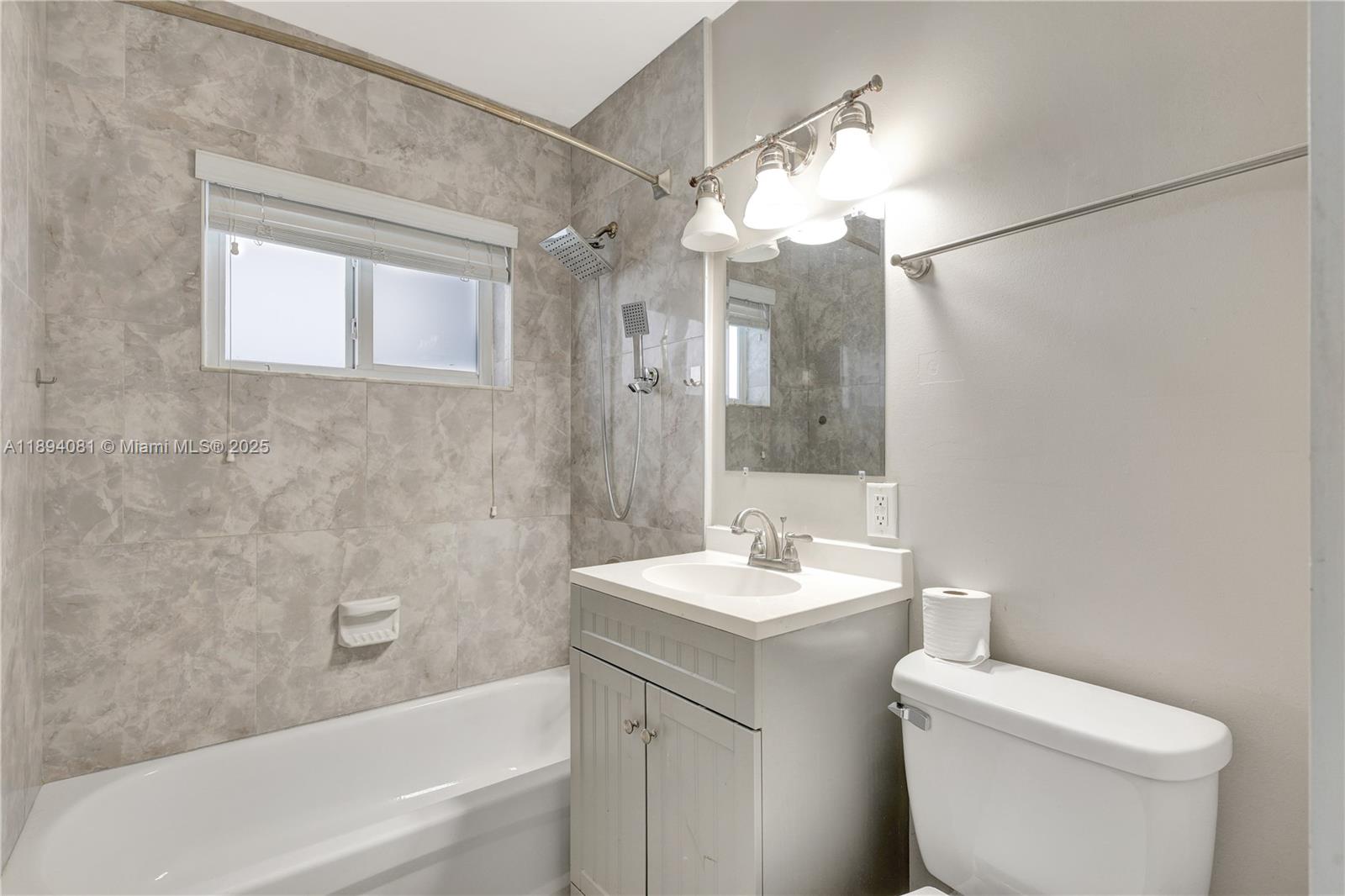 BOULEVARD HEIGHTS SEC 1 - Residential Lease
